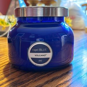 Capri blue Volcano candle